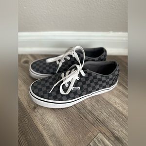 VANS - YT Doheny Black Checkerboard/Pewter Canvas - Youth Size 5